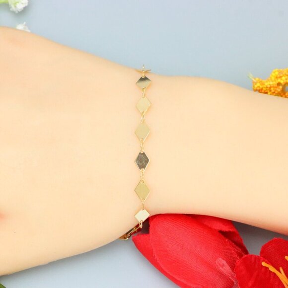 "Elegant & Trendy Bracelet, A Perfect Gift for Women, Thoughtful, EVCH1569 - Picture 4 of 10